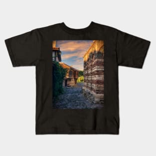 Gorgeous Bulgarian Street Scene Kids T-Shirt